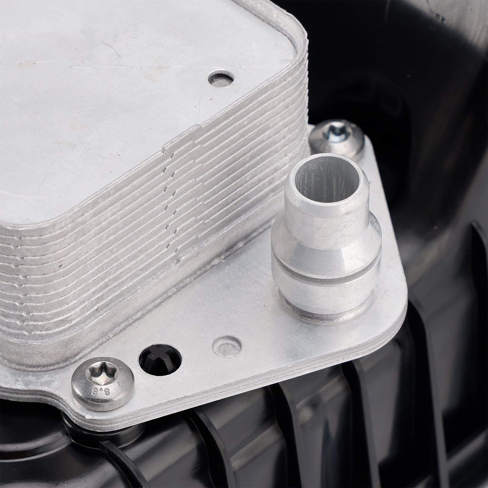 Gearbox Oil Pan Oil Cooler 2473711400 For Mercedes-Benz B-CLASS Sports Tourer