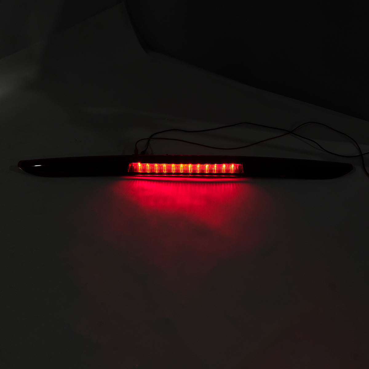 Rear Third Brake Light Lamp 30764562 For Volvo XC60 2008-2017 Red