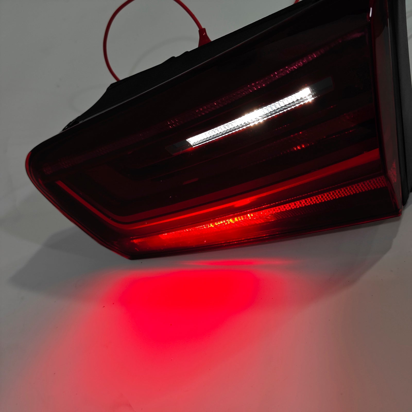 Right Rear Tail Light Inner 4G5945093E For Audi A6 4G C7 2015-2018 7 Pins