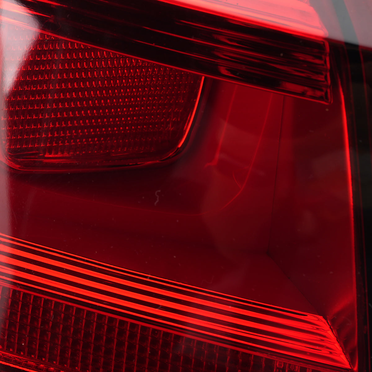 2012-2017 VW Golf VII MK7 1.6 TDI Rear Outer Left+Right Tail Light 5G0945095M 5G0945096M Generic
