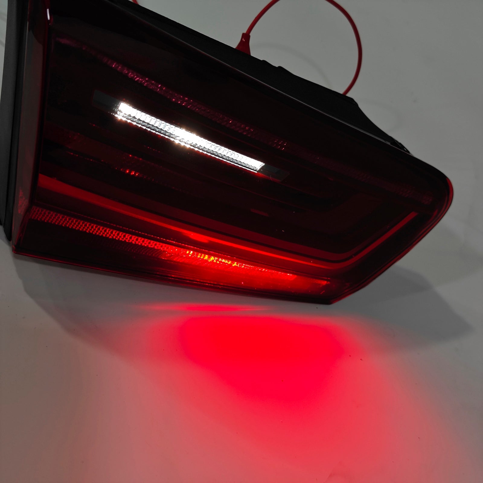 Left Rear Tail Light Inner 4G5945093E For Audi A6 4G C7 2015-2018 7 Pins