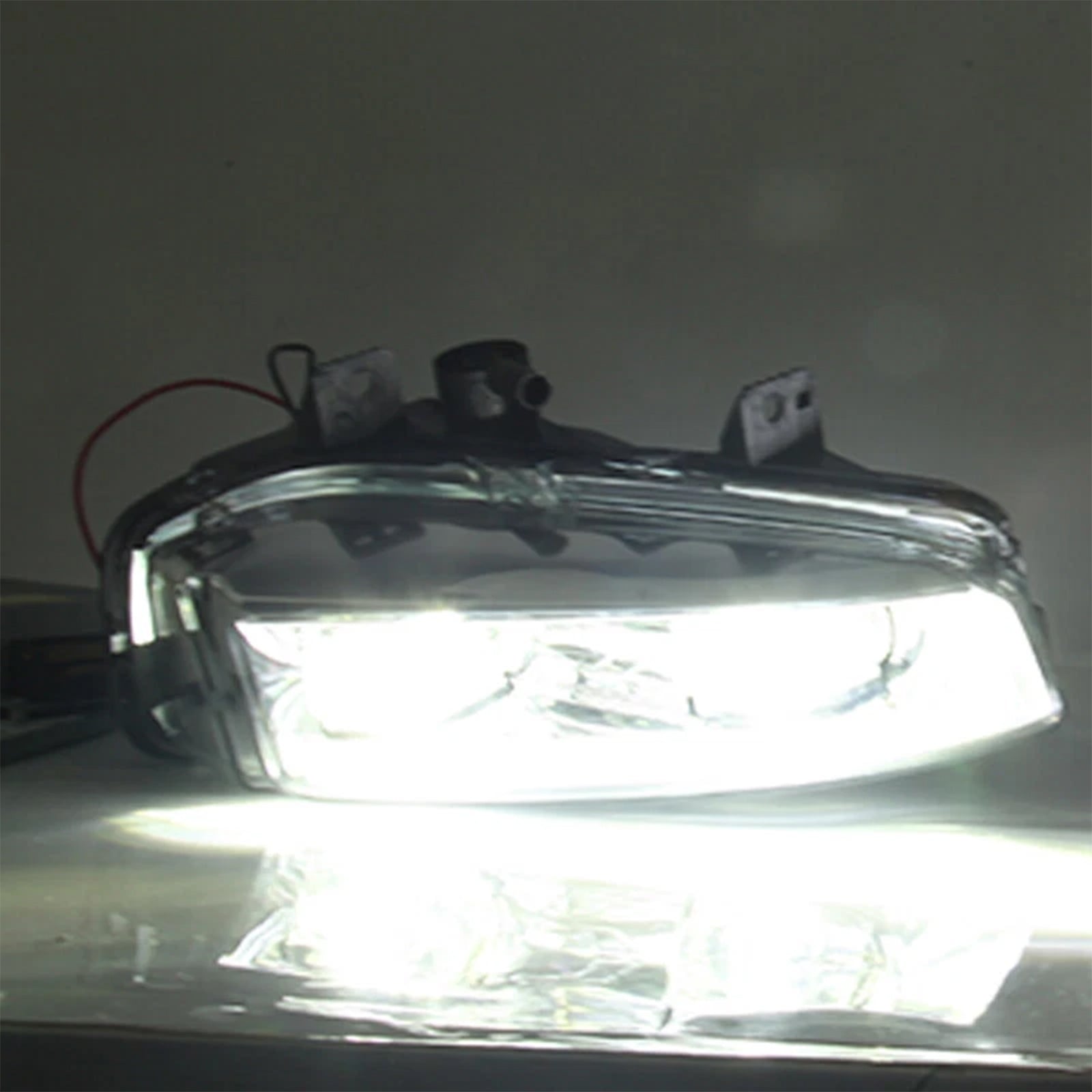 Right Driver Side Fog Light LR026089 For Range Rover Evoque L538 2011-15