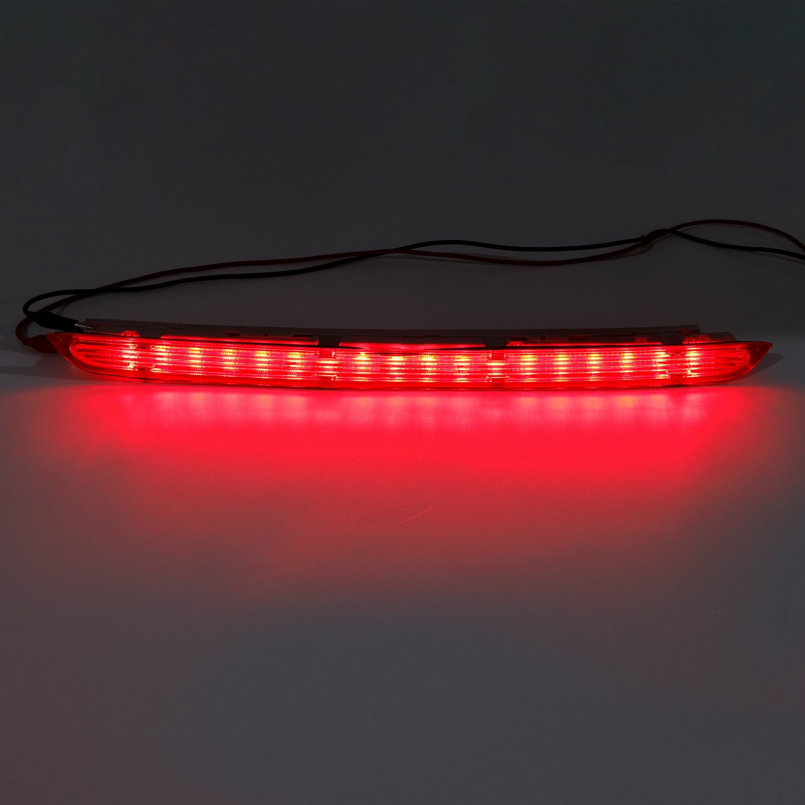Rear Brake Light Third Stop Lamp Light 8K9945097 For Audi A4 RS4 B8 Avant Red