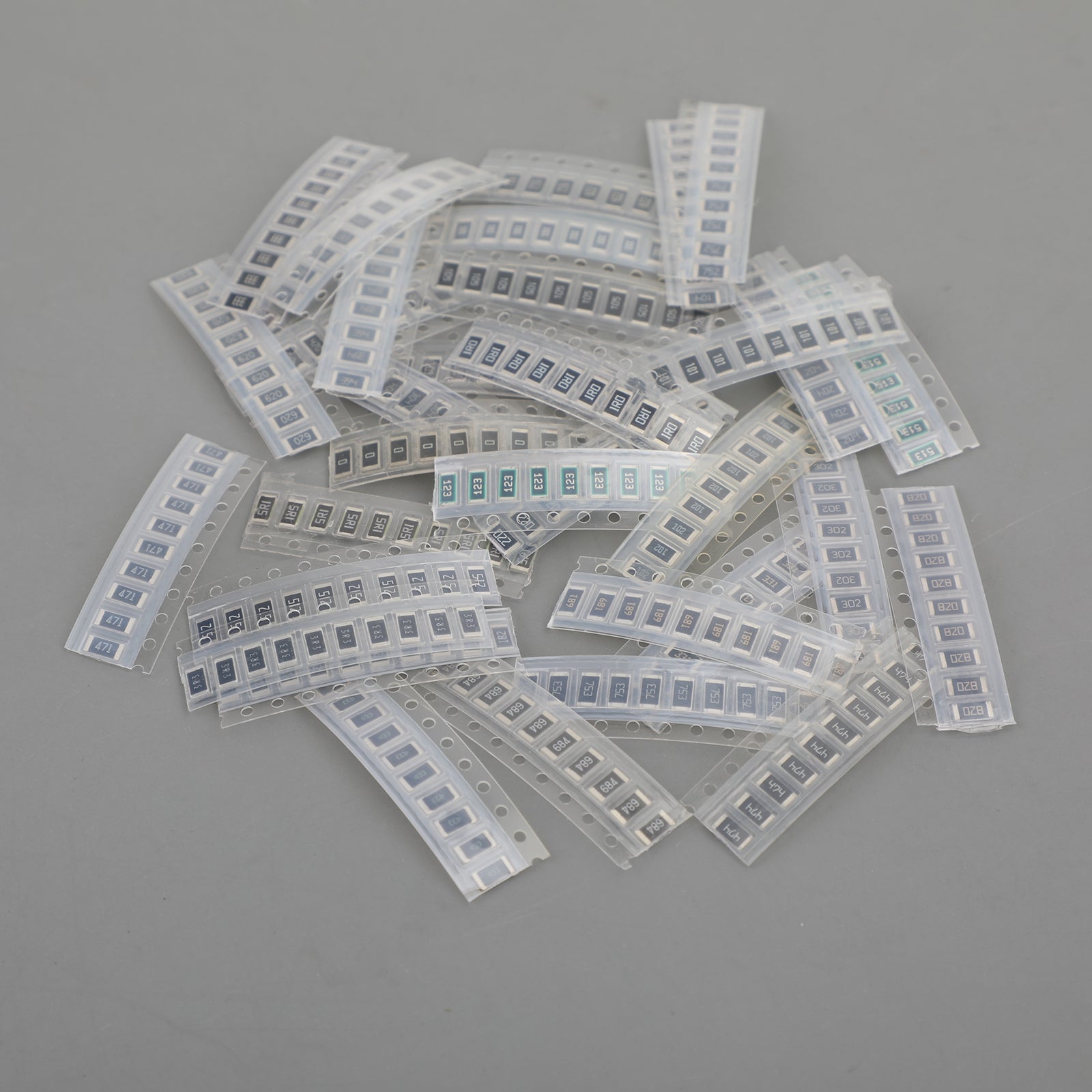 1210/2010/2512/1812 SMD Resistor Assorted Kit 1R-1M Ohm 5% 33 Values, 2010(330PCS)