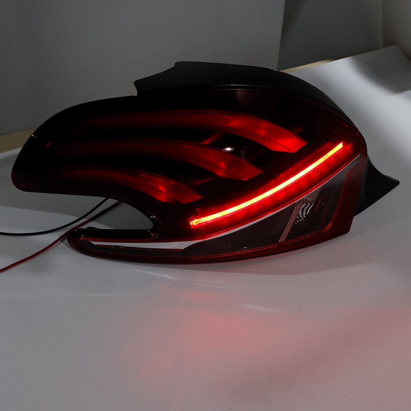 2015-2019 For Peugeot 208 LED Rear Left Tail Light Lamp 9825601280 Facelift Models