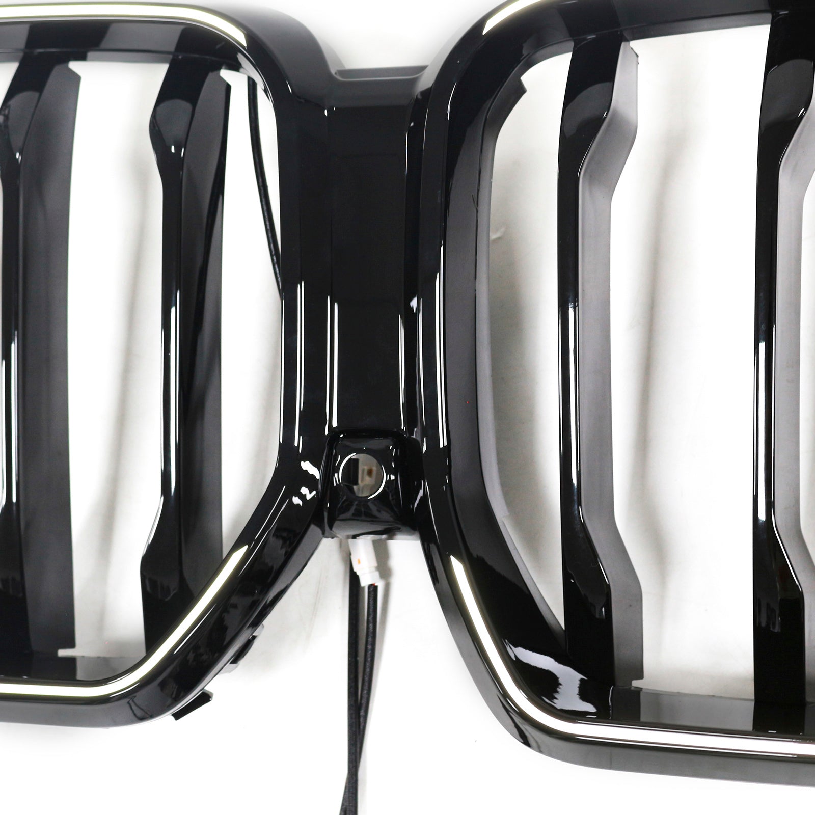 2023-2025 BMW X6 G06 M60i W/Camera Hole Black Front Bumper Grille Grill
