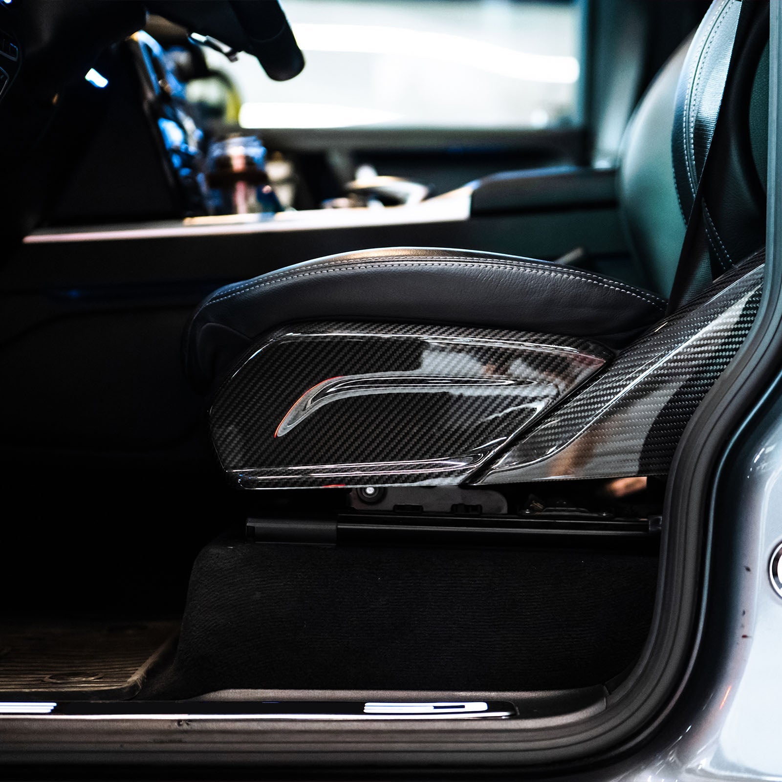 2019-2026 Fit Mercedes Benz W464 W465 Carbon Fiber Seat Side Panel Cover Trim