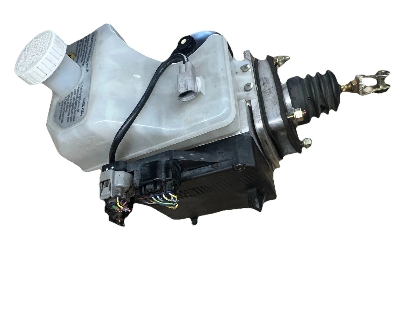 2001-2002 Mitsubishi Montero ABS Pump Brake Booster Master Cylinder MR407202