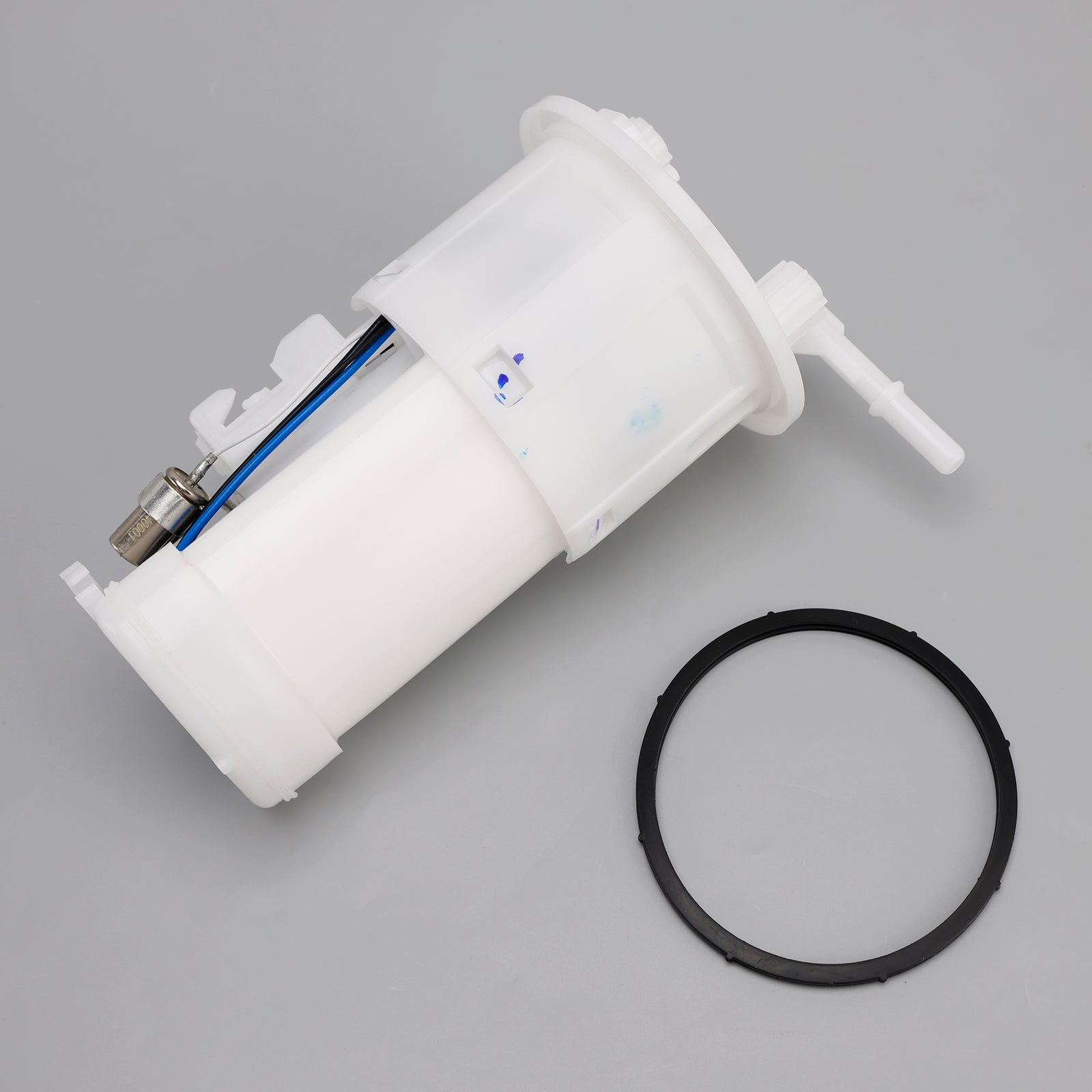 2006-2017 Triumph Daytona 675 (VIN 381275 to VIN 564947) Fuel Pump Assy Replacement T2401977