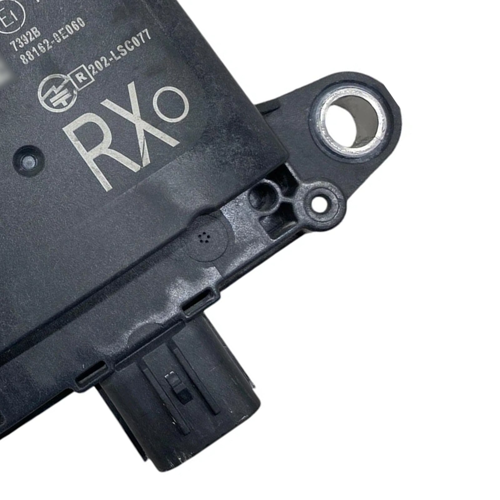 Rear Blind Spot Radar Sensor Module 88162-0E060 For Lexus RX350 RX450 2017-2019