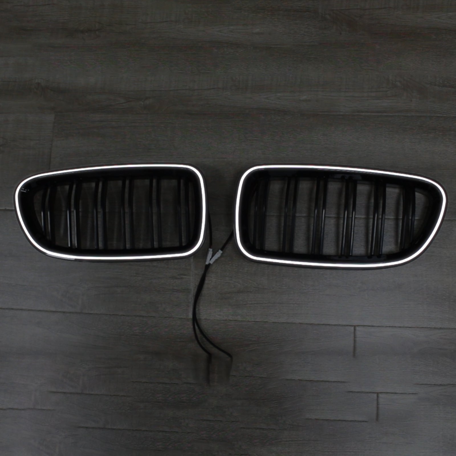 01.2009-10.2016 BMW 5-Series F10 Sedan Kidney Bumper Grill Grille Gloss Black 51137203649 51137203203