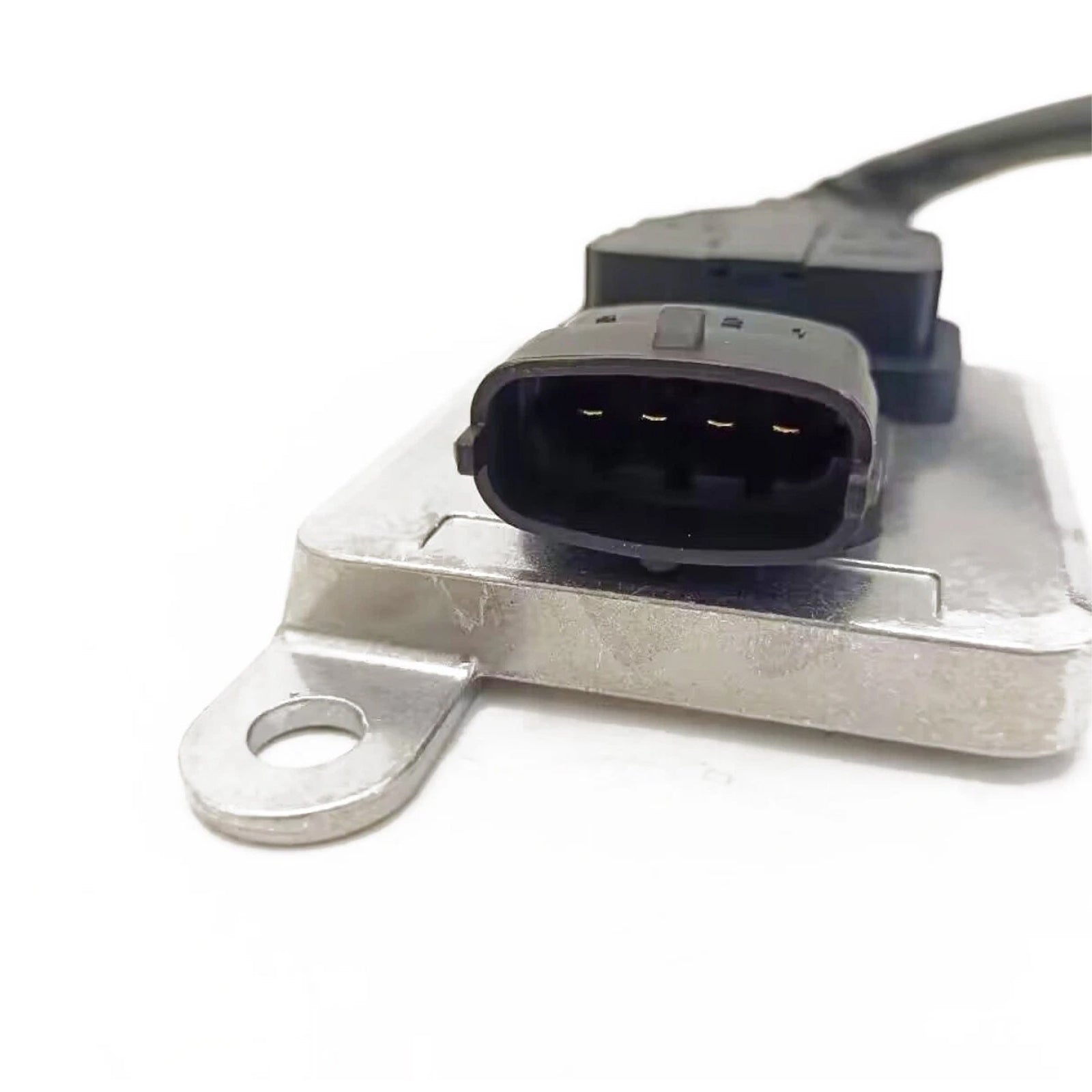 Cummins Nitrogen Oxide NOx Sensor 5WK96672A 2894943