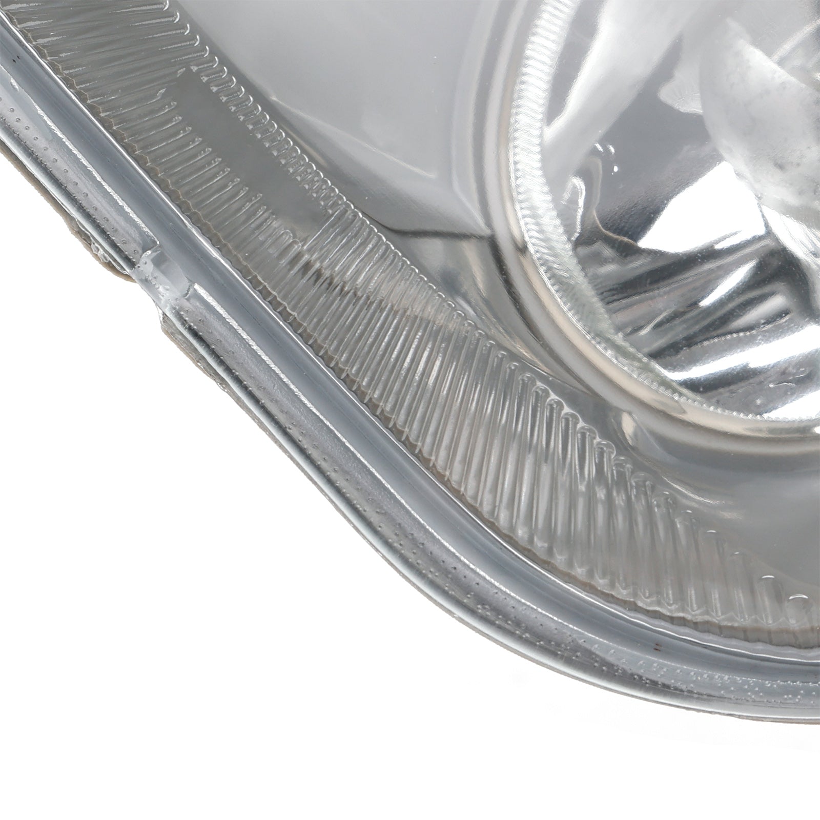 Right Front Fog Light Lamp For Volvo XC90 I 2.5L 3.2L 4.4L 03-14 31111183