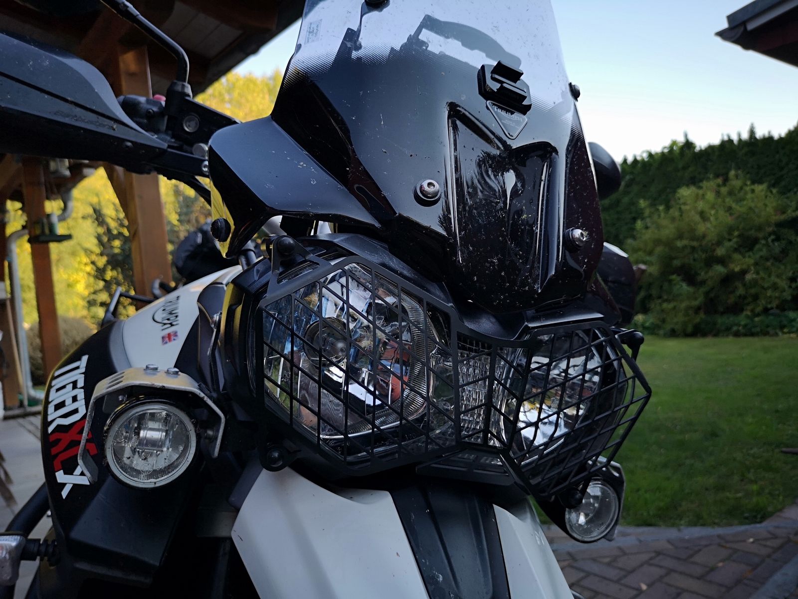 Motorcycle Headlight Guard Grill For TRIUMPH TIGER 800 2010-2017 EXPLORER 1200 2012-2017 Generic