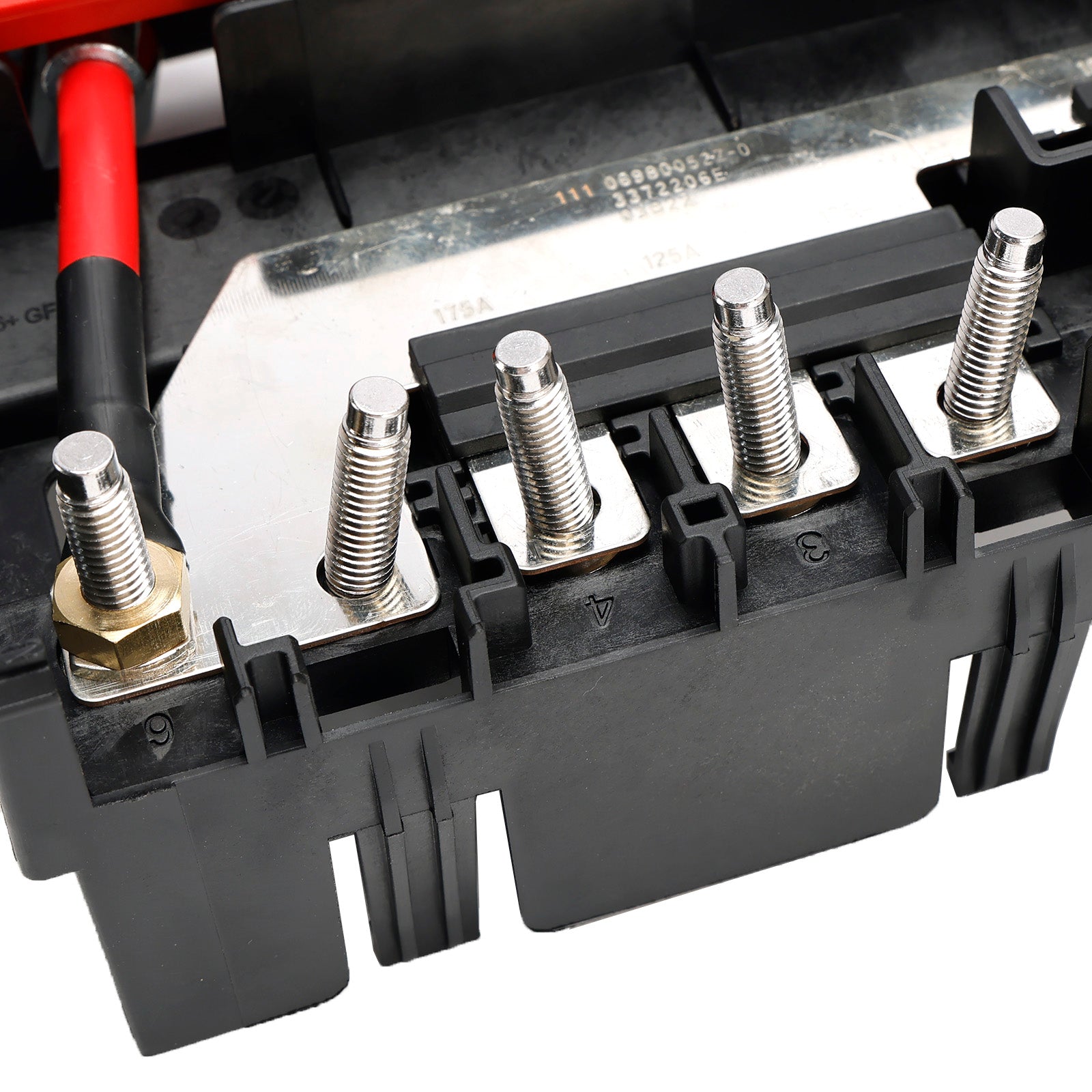 2015-2016 Chevy Silverado 3500 Battery Distribution Engine Compartment Fuse Block 84354716