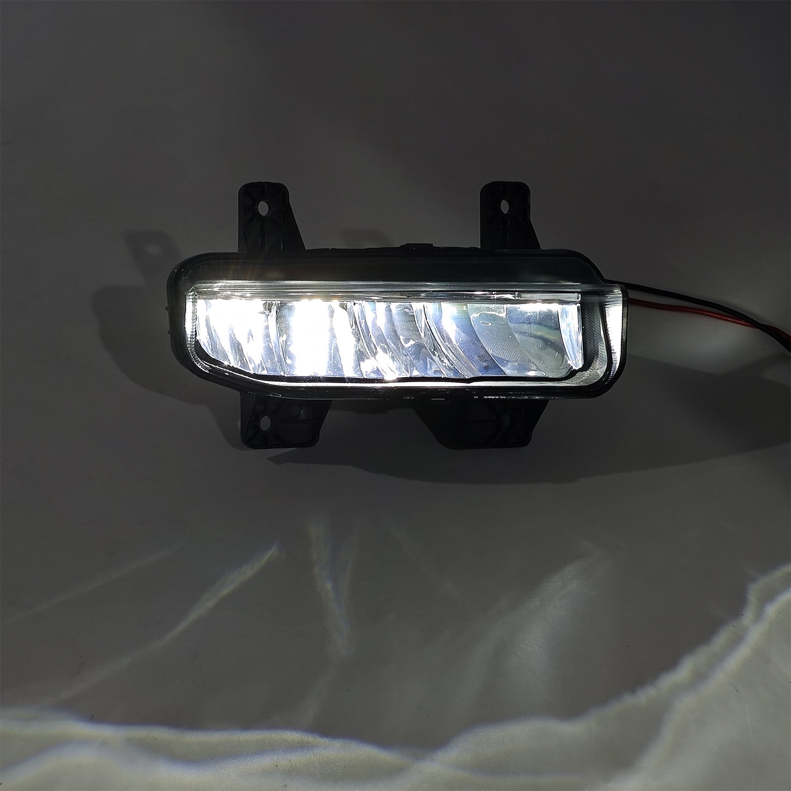 Front Right LED Fog Light For Chrysler Pacifica 2021-2024 Ram 1500 2020-2024