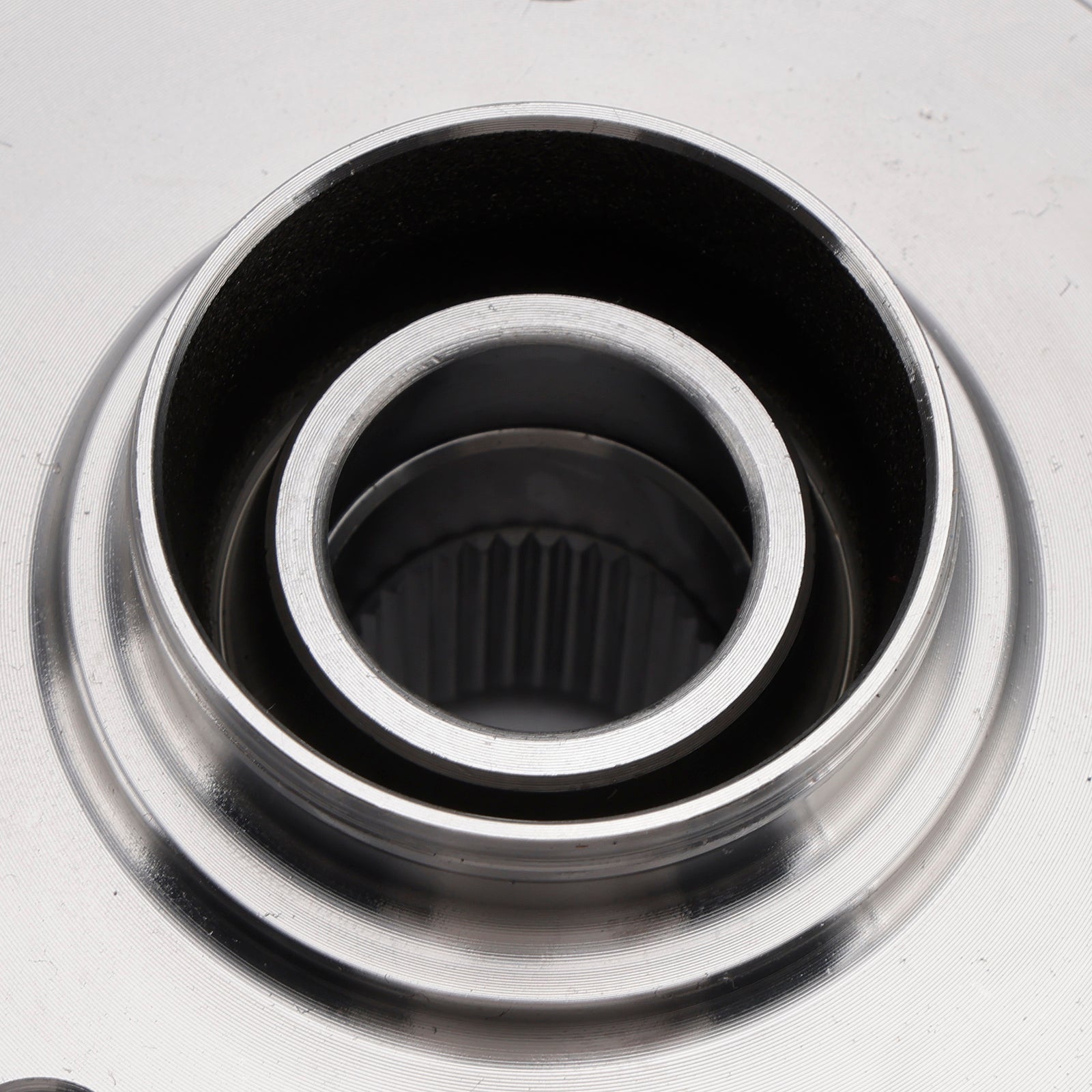 2014-2015 Audi R8 All Engine Front Wheel Hub Bearing Assembly 4D0407613E