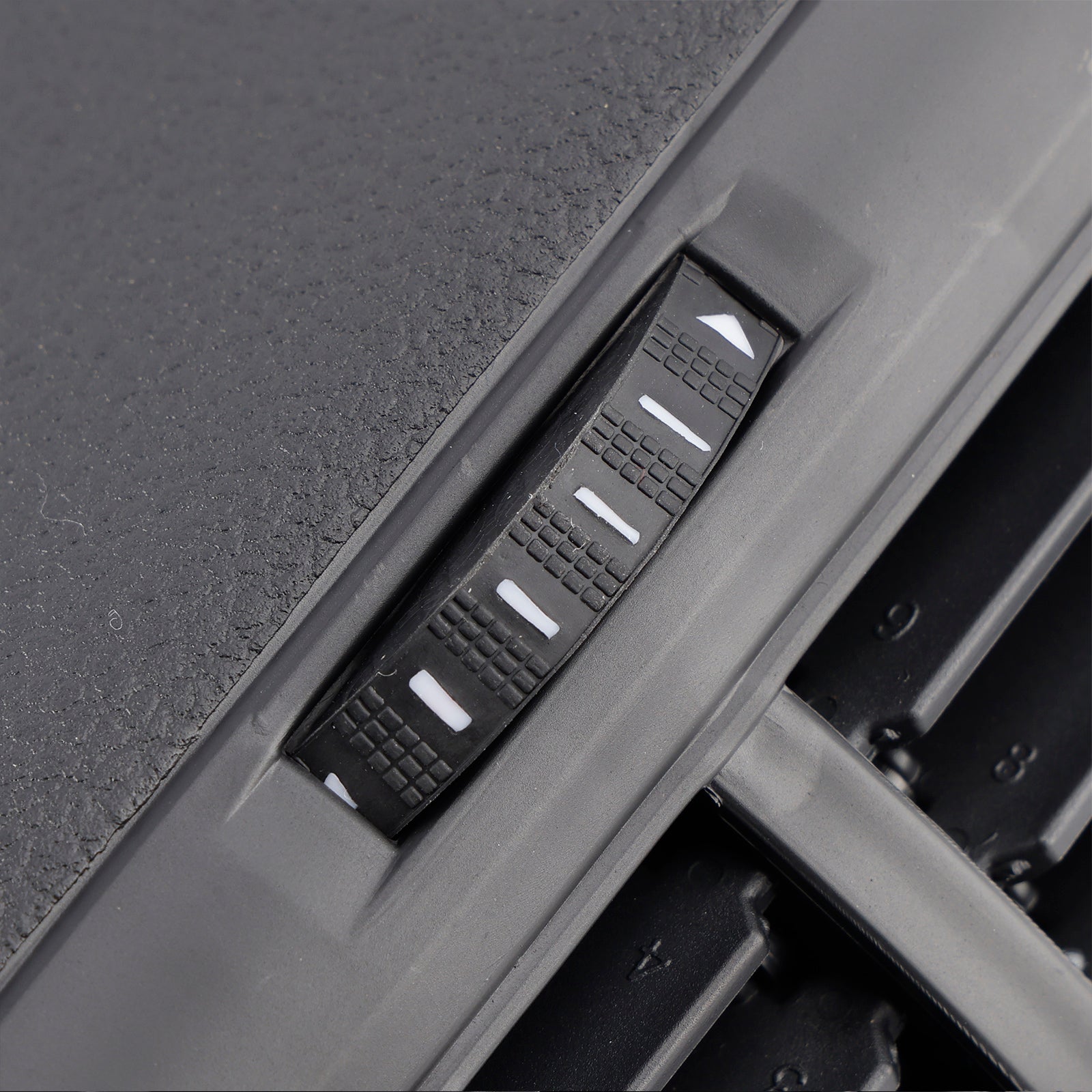 2013-2017 Golf 7 MK7 Rear Air Conditioning Outlet Center Armrest Air Vent