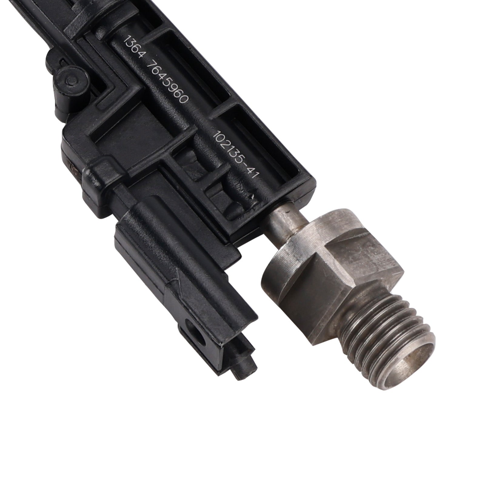 1Pcs Fuel Injector For BMW 5 Touring 2011-2017 BMW Z4 2011-2016 0261500212